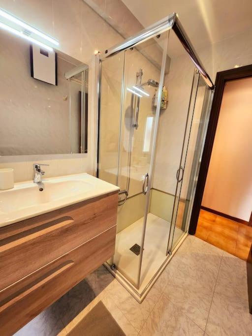 Ferienwohnung Duplex Rua Sol - Netflix Laxe Exterior foto